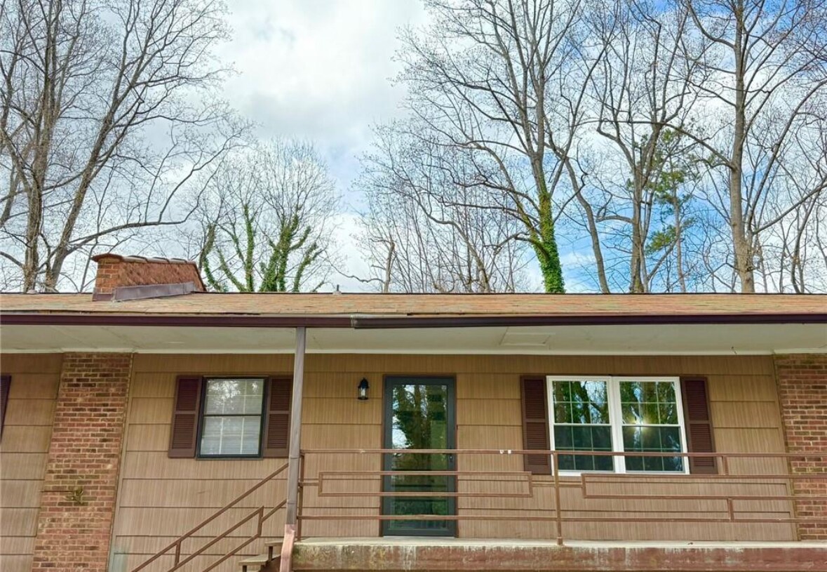 Foto principal - 372 S Cherry St