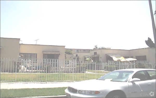 Building Photo - 1554-1576 N Serrano Ave
