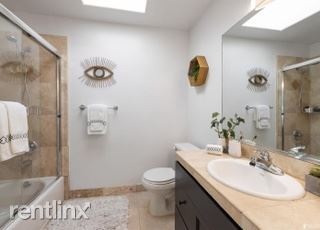 Building Photo - 2 br, 2 bath House - 1963 McAllister St Apt 7