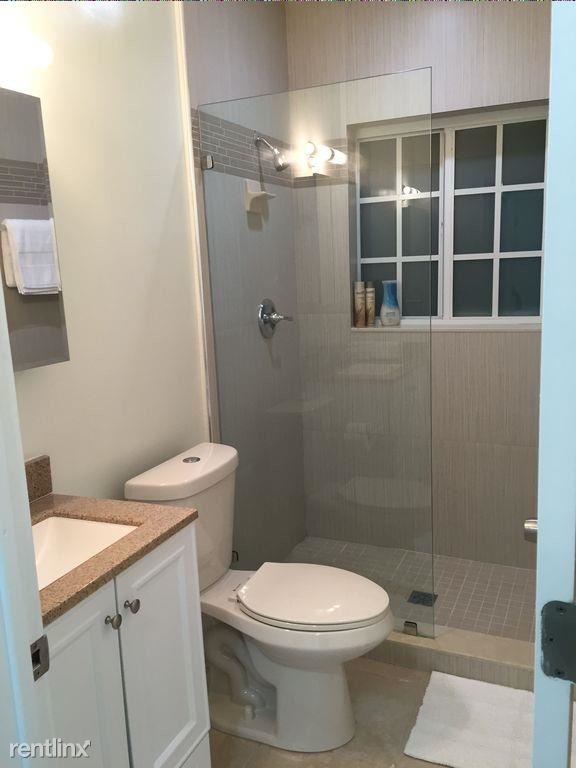 Building Photo - 2 br, 1 bath - 310 N Mesa St