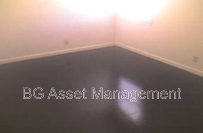 Building Photo - 152 Marina Way