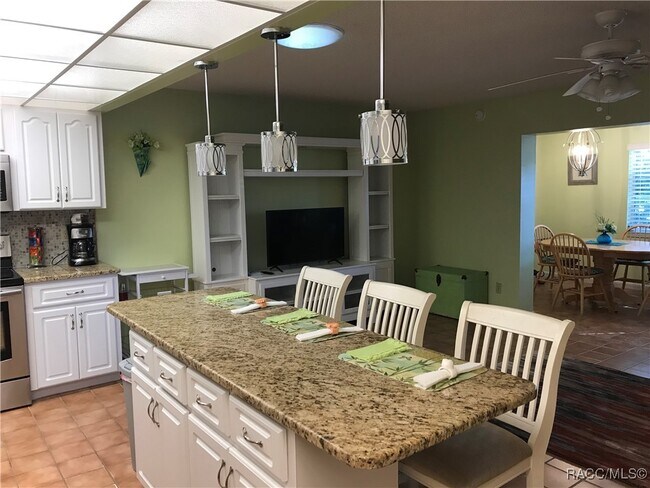 Foto del edificio - 9257 SW 82nd Terrace