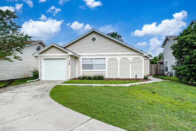 Foto del edificio - Beautiful 3 bedroom Waterford Lakes Home