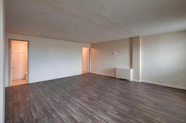Building Photo - 2225 Buchtel Blvd