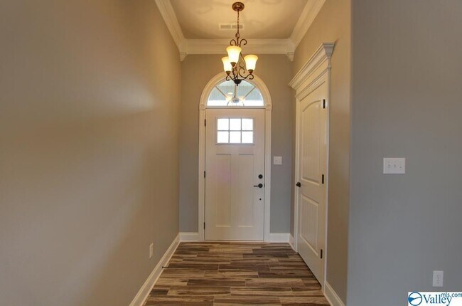 Building Photo - 13713 Callaway Dr