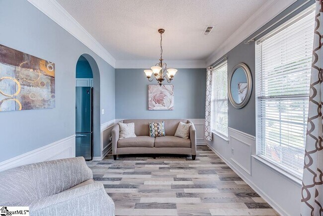 Foto del edificio - 326 Hamilton Pkwy