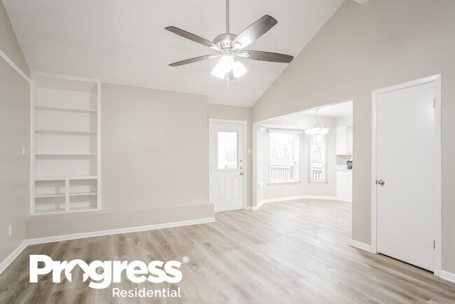Building Photo - 1723 Parkside Cir