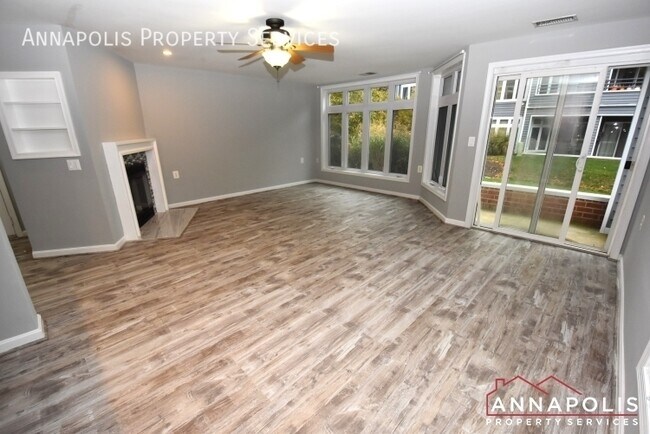Building Photo - 1121 lake heron drive #1a