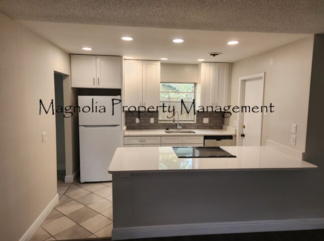 Foto del edificio - Winter Park - Newly Remodeled 3/2