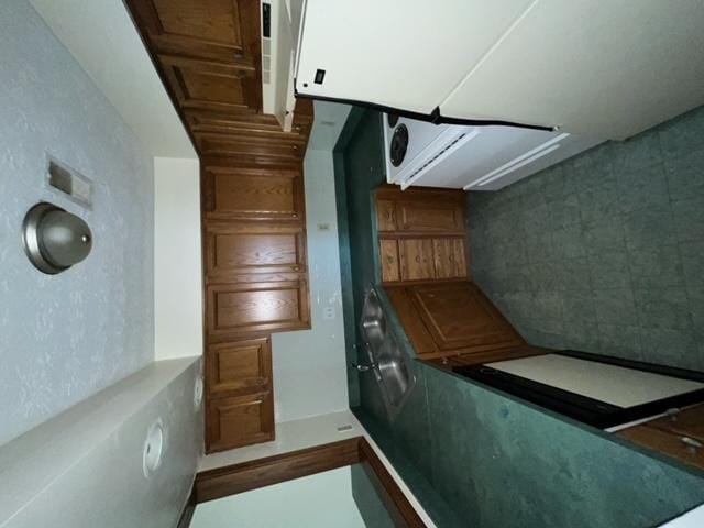 Building Photo - 1540 7th Ave