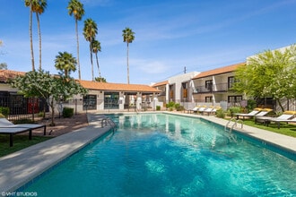 Building Photo - Tempe Vista