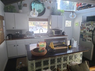 Foto del edificio - 3713 Evans St W