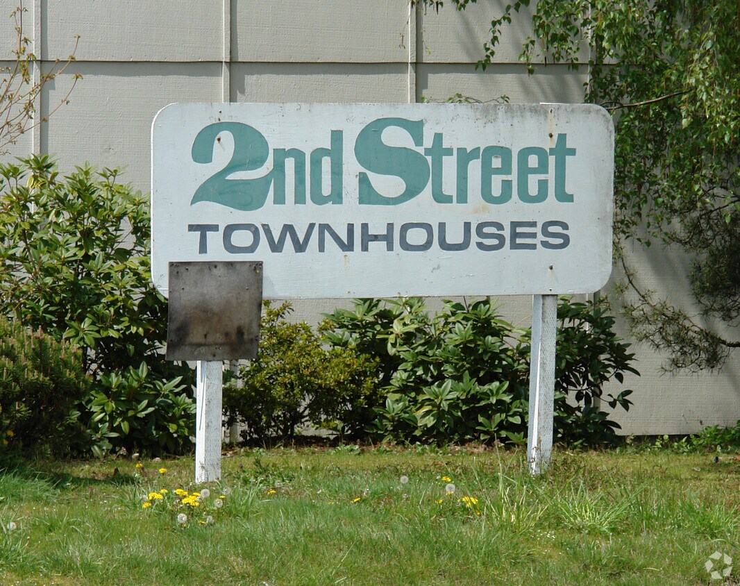 Foto del edificio - 2nd Street Townhouses