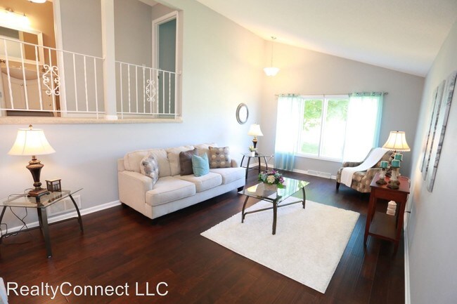 Foto del edificio - 2932 W County Rd J