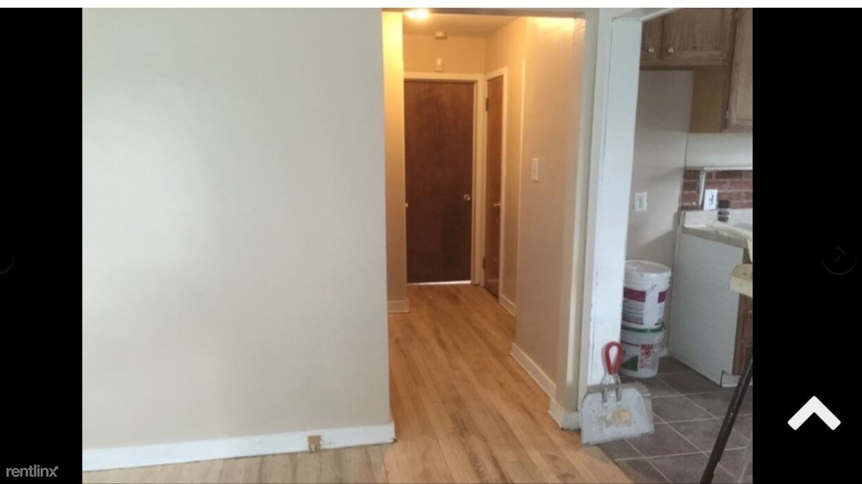 Foto del edificio - 3718 S Deacon St