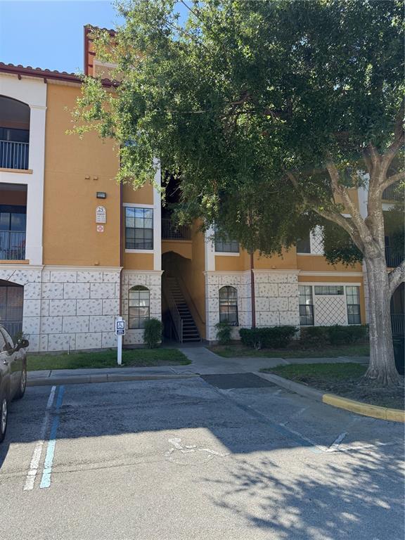 Foto principal - 6169 Metrowest Blvd