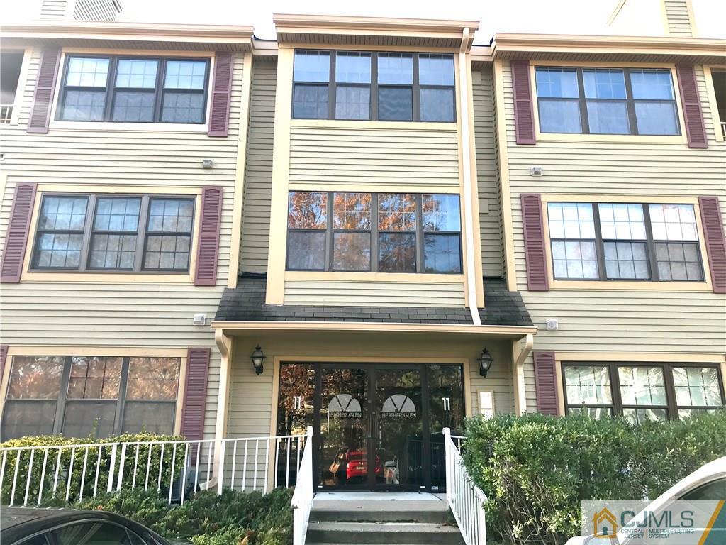 1107 Stoneridge Cir, Helmetta, NJ 08828 Condo for Rent in Helmetta