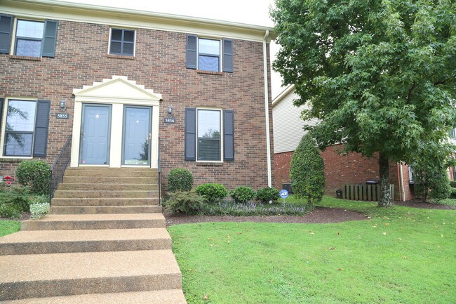Building Photo - 5856 Brentwood Trace