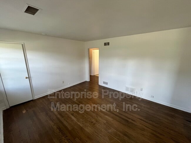 Photo - 1837 Danville Rd House