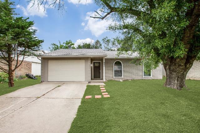 Primary Photo - 801 Rolling Ridge Dr