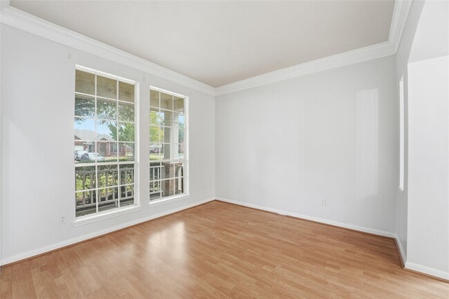 Building Photo - 8522 Chickamauga Ln