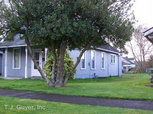 Foto principal - 2 br, 1 bath House - 455 SW Cascade