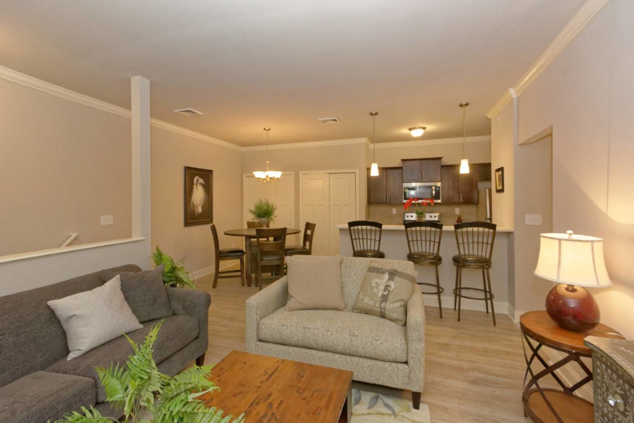 Foto principal - 20 Mourningkill Dr