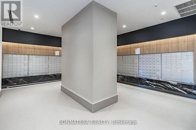 Building Photo - 4130 Parkside Village Dr