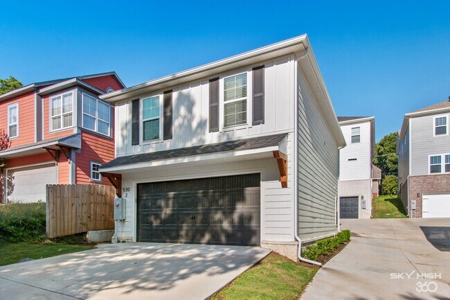 Foto del edificio - 530 Highland Ave