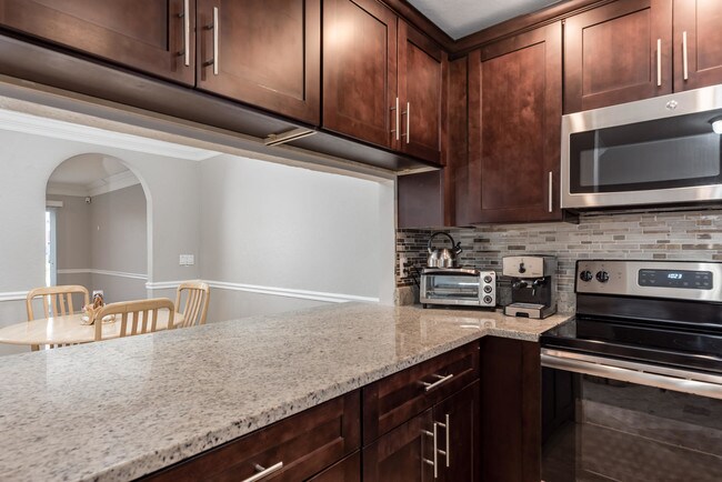 Foto del edificio - 6002  Channel Drive  Greenacres Fl 33463