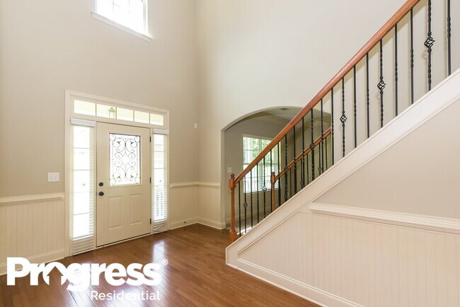 Building Photo - 186 Shoal Park Dr