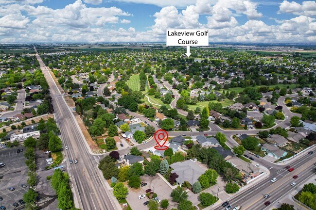 Foto del edificio - 2bd/2ba Townhome in GREAT Location w/RV Pa...