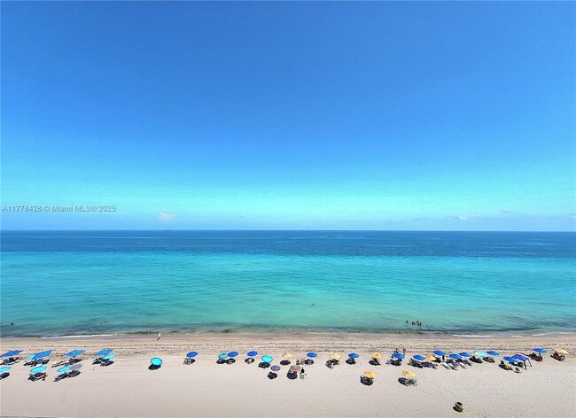 Building Photo - 3505 S Ocean Dr