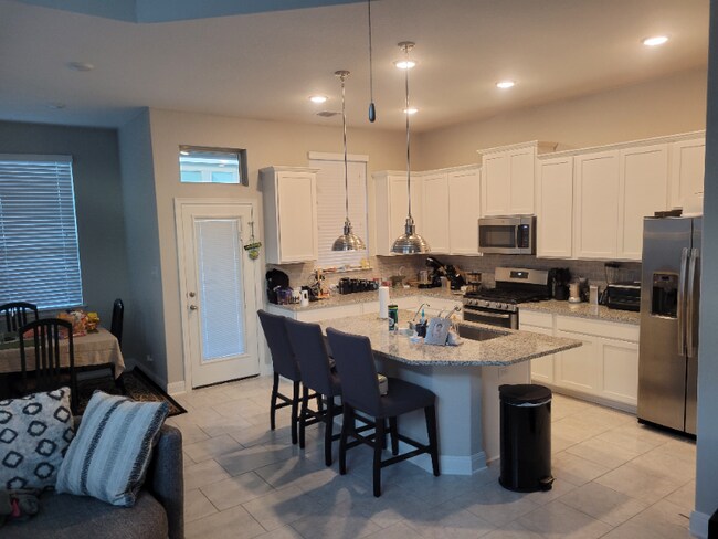 Building Photo - 17322 Moscato