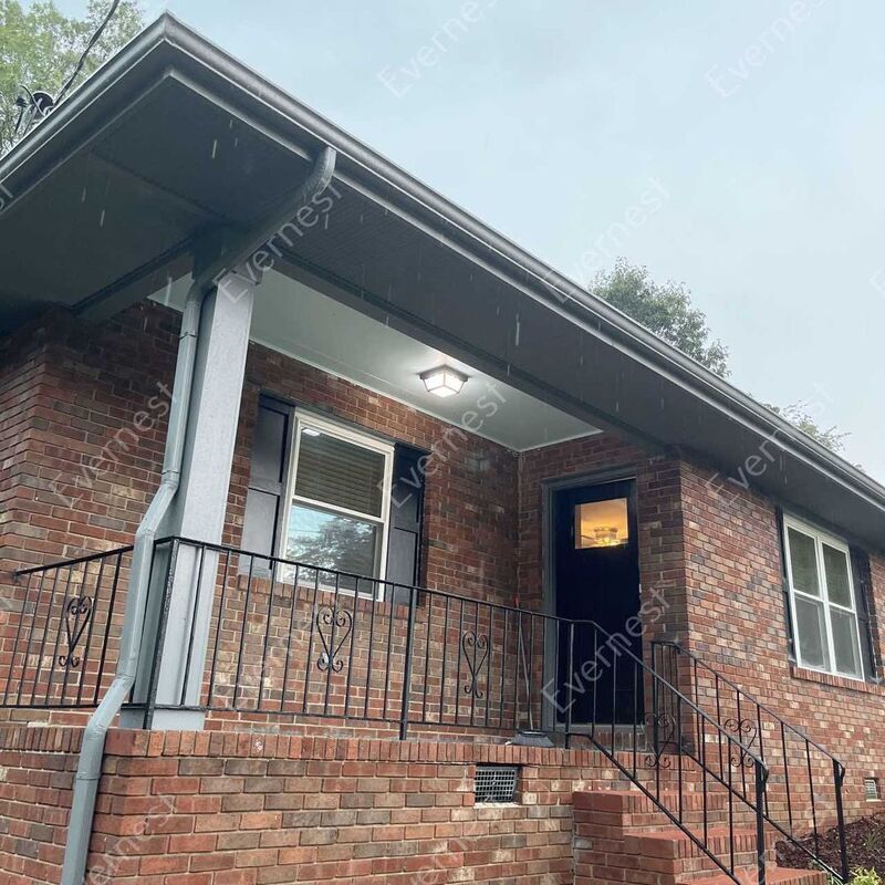 34 Wells Ln, Rossville, GA 30741 Condo for Rent in Rossville, GA