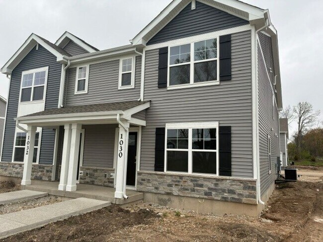 Foto del edificio - Brand New 3 Bedroom - 2.5 Bath Condo in Union Grove