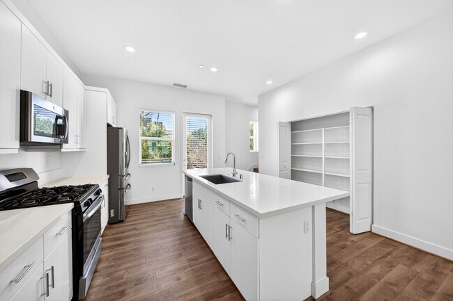 Foto del edificio - 963 E Mason Ln