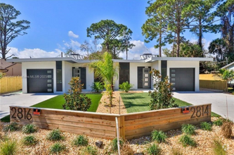 Building Photo - 2816 India Palm Dr