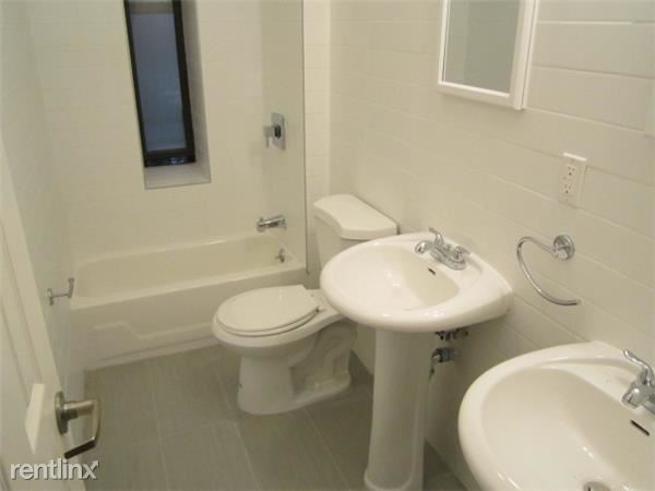 Foto del edificio - 15 W 108th St