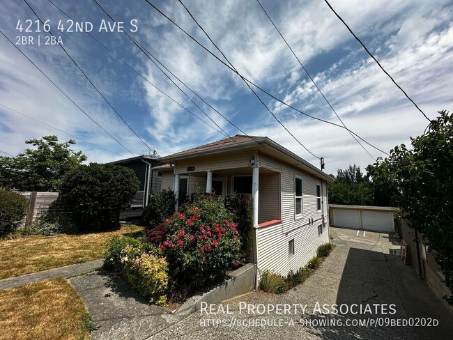 Building Photo - 4216 42nd Ave S