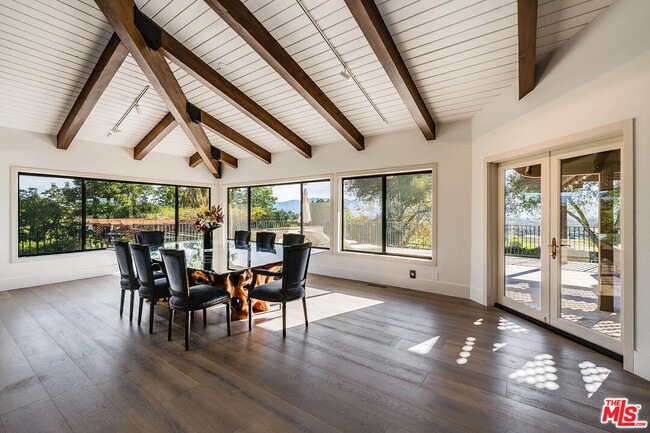 Foto del edificio - 2975 Calle Bonita