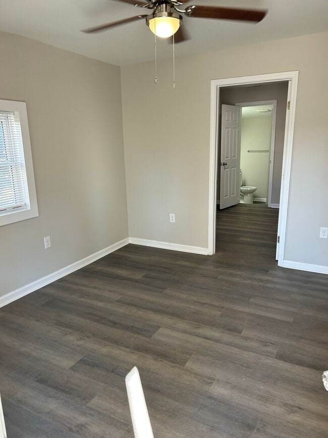 Foto del edificio - 4101 Dalton St