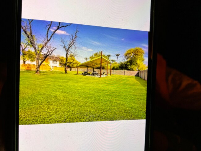 Foto del edificio - 2627 N 27th St