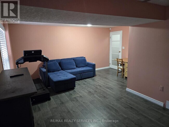 Photo du bâtiment - 54 Green Valley Dr