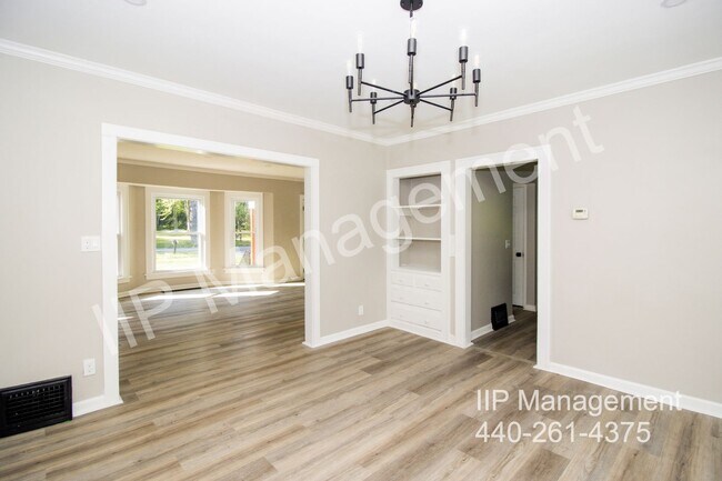 Foto del edificio - 29396 Detroit Rd