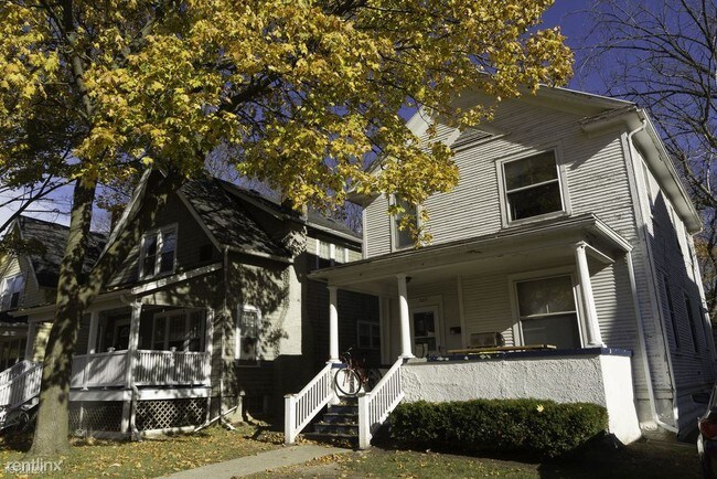 Building Photo - 6 br, 2 bath House - 521 Linden St 521 Linden