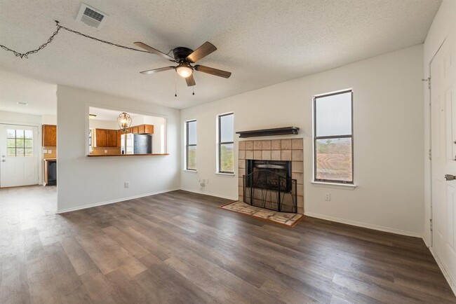 Foto del edificio - 6910 Rifle Bend