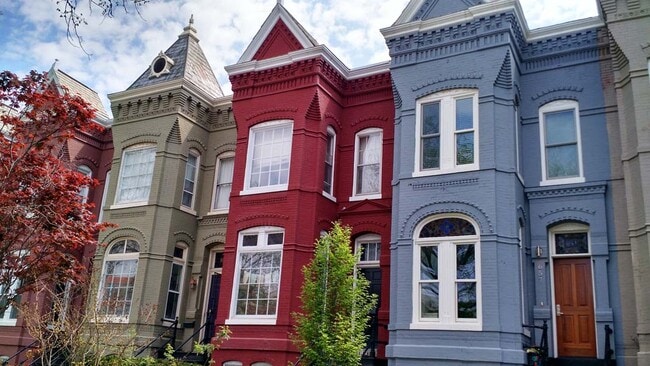 Building Photo - 659 S Carolina Ave SE