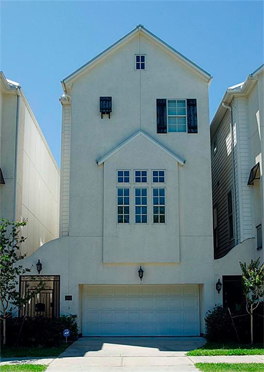 Building Photo - 6310 Grand Blvd