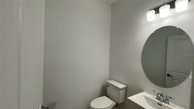 Foto del edificio - 1711 GOBLET COVE St